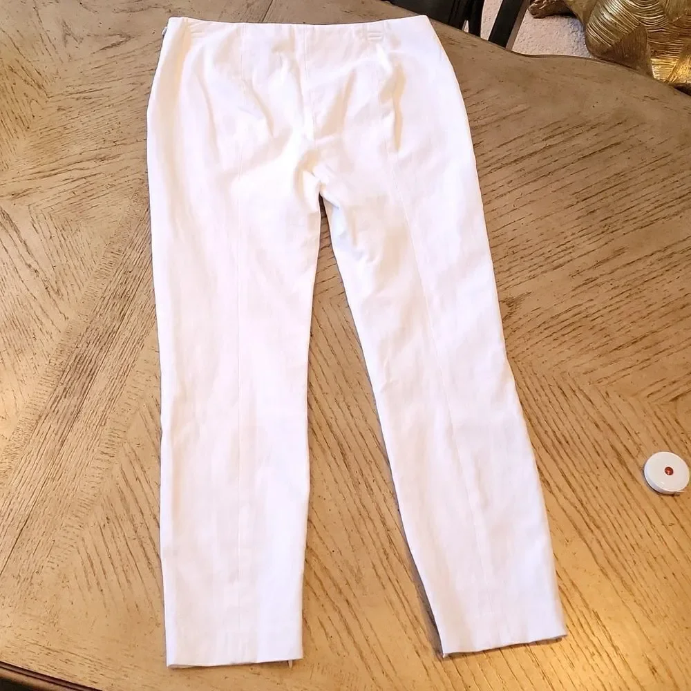 Theory white capri pants size 4 🤍 - Picture 10 of 13